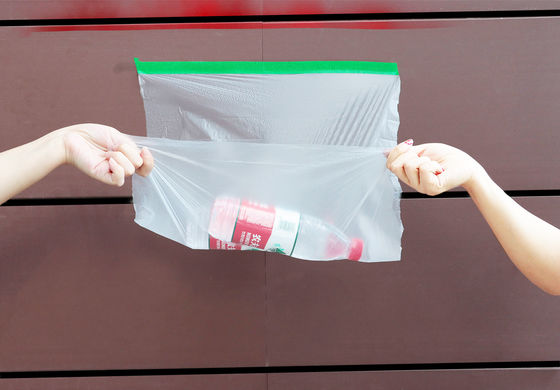 Ανθεκτικοί στην υγρασία πτυσσόμενοι PE ταινίες κάλυψης με προδεδεμένη ταινία προστατεύουν τις επιφάνειες κατά τη διάρκεια της ζωγραφικής