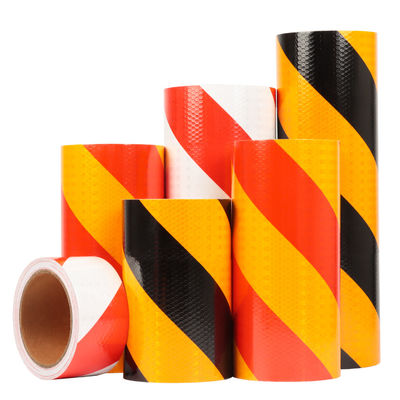 Κρυστάλλινο πλέγμα PVC αυτοκόλλητο οχήμα Προειδοποίηση για την ασφάλεια της κυκλοφορίας Αντανακλαστική ταινία Εξαιρετική κολλητικότητα